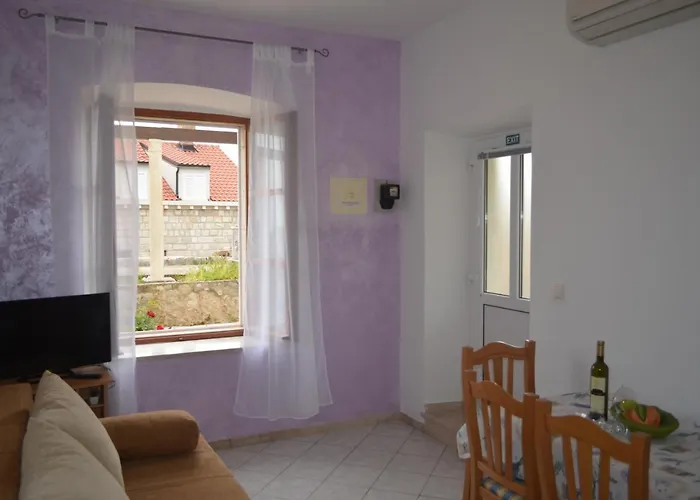 Bona * 杜布罗夫尼克